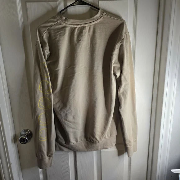 NIRVANA Beige Smiley Face Top - Picture 2 of 3
